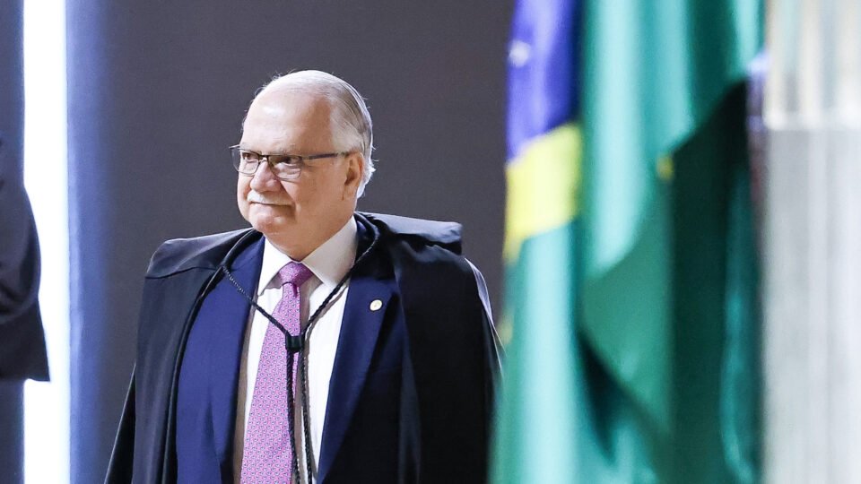 Fachin avança contra inquérito das fake news e encerra mais cinco frentes