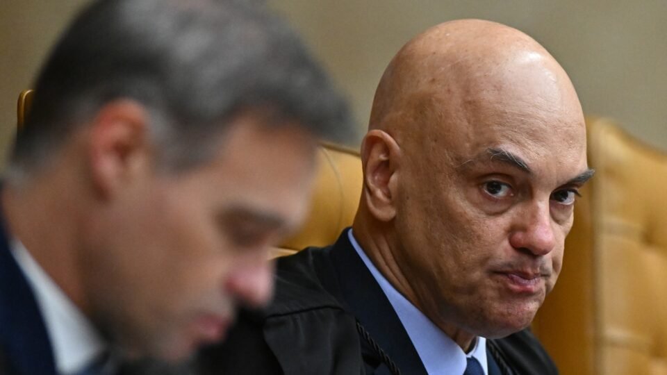Jornal dos EUA diz que caso Flávio expõe preocupações sobre Estado de Direito no Brasil