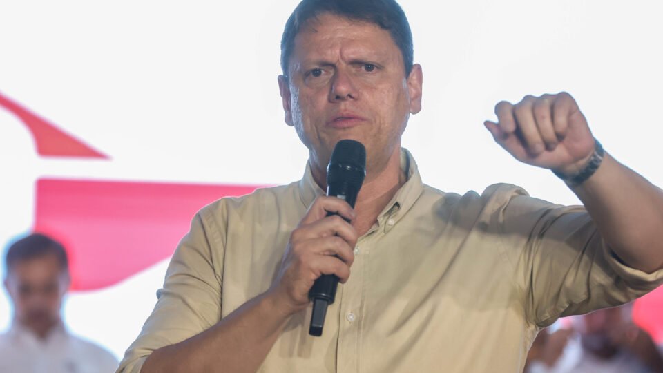 Tarcísio reforça peso para liderar direita e oposição a Lula no Brasil