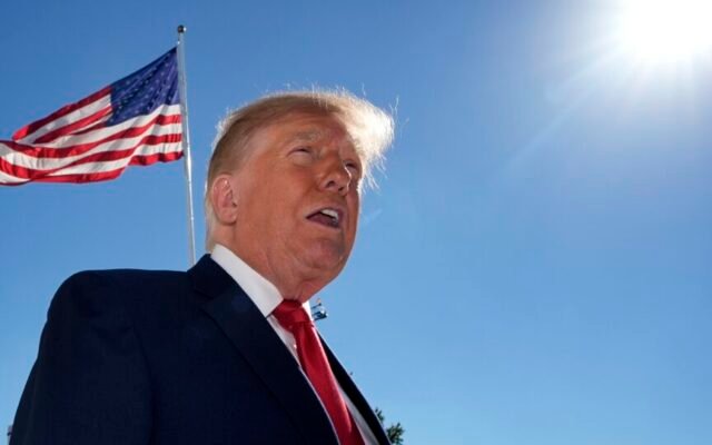 Trump não pretende ajudar Flávio a chegar ao poder no Brasil, diz agência